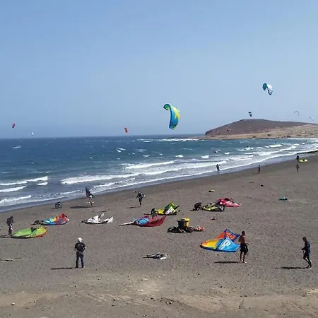 אתר קמפינג Camper Estatico Solo Alojar En El Frente Del Mar *