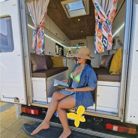 Camper Estatico Solo Para Alojar En El Frente Del Mar * La Tejita